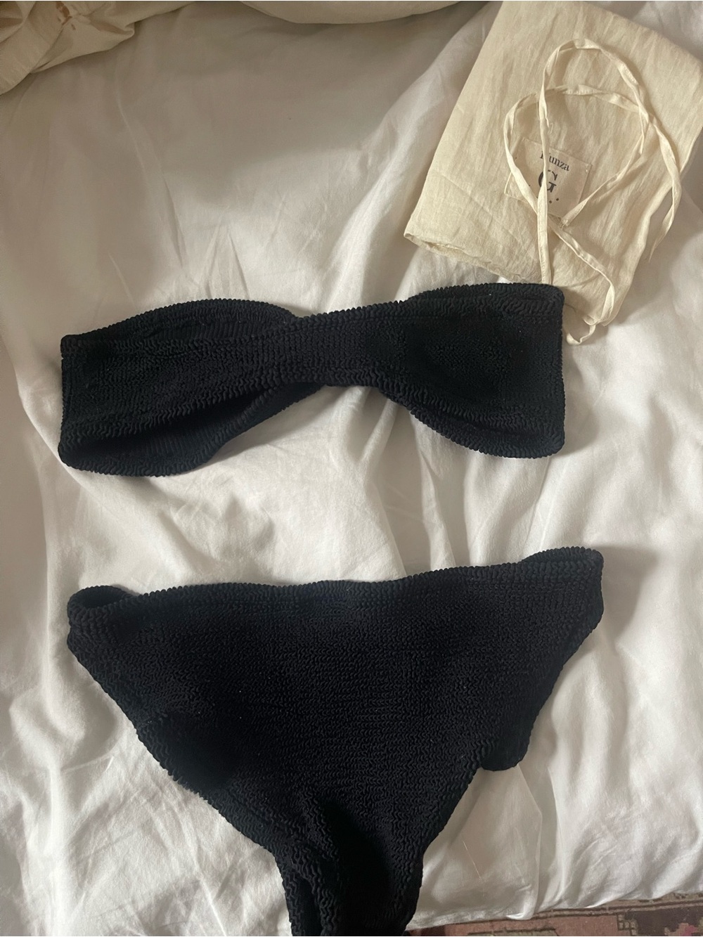 Hunza G strapless bow bikini black - Picture 3 of 3